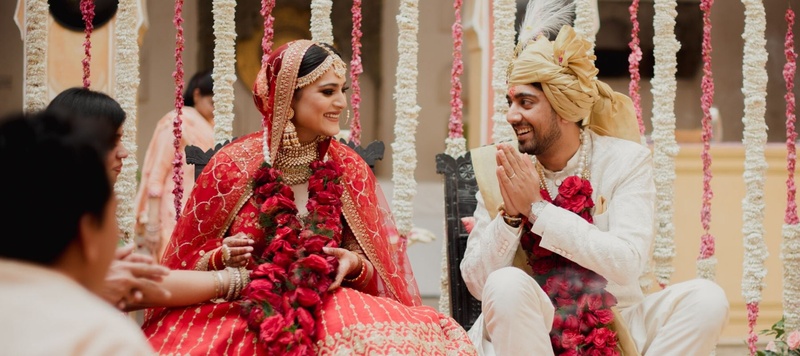 Kamlesh & Swati Jaipur : A palace wedding for this couple decked in designer clothes!
